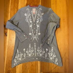 Johnny Was 3J Workshop cotton embroidered blouse.